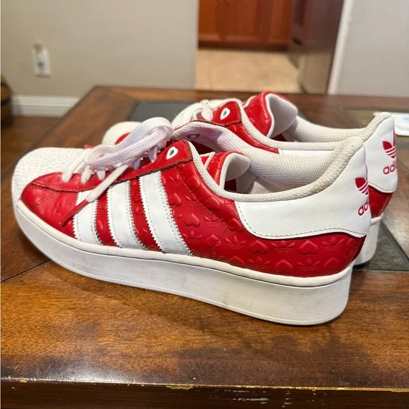 Adidas Red and White Women's Sneakers - Picture 2 of 6